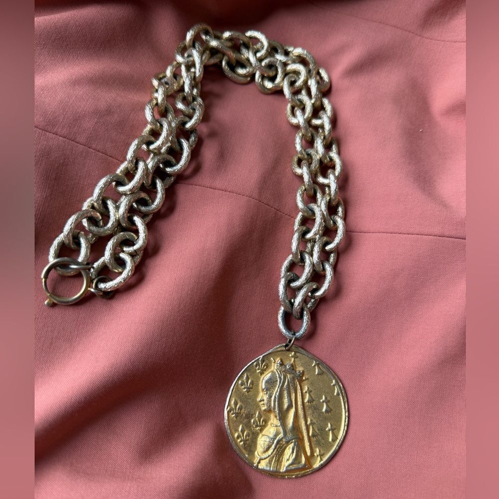 1970s Medieval Style Gold Pendant and Chain Necklace